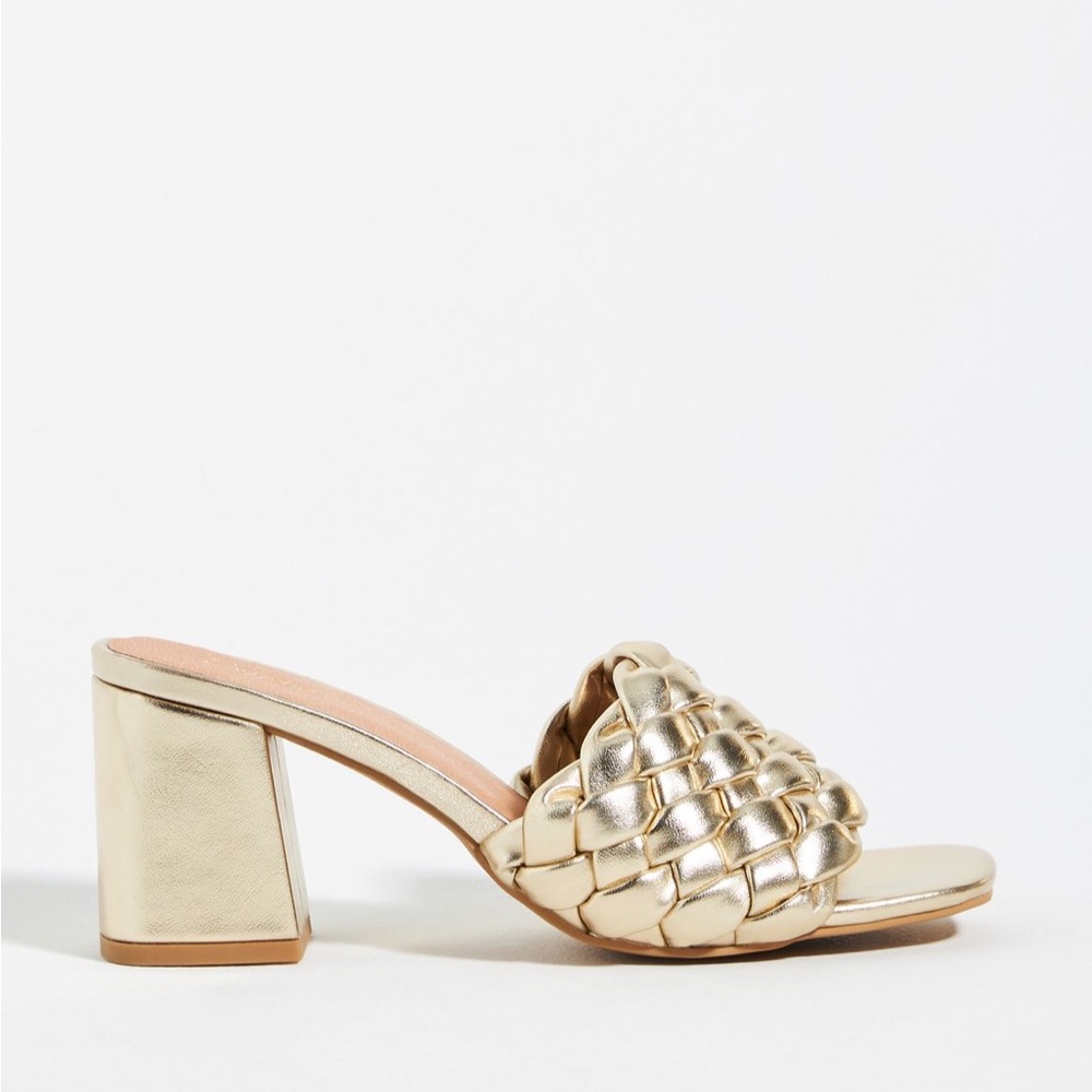 Seychelles Connoisseur Heels
Size 8